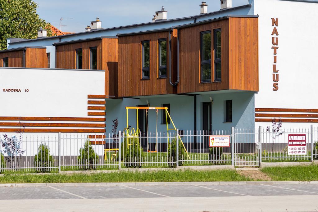 Nautilus Apartamenty Rewal Exteriör bild